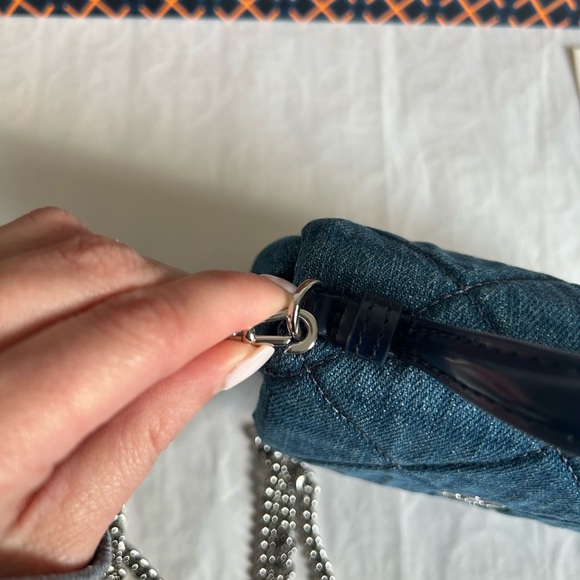 Tory Burch Willa Denim Nano Top Handle Crossbody Bag Denim Blue Silver - Picture 10 of 11